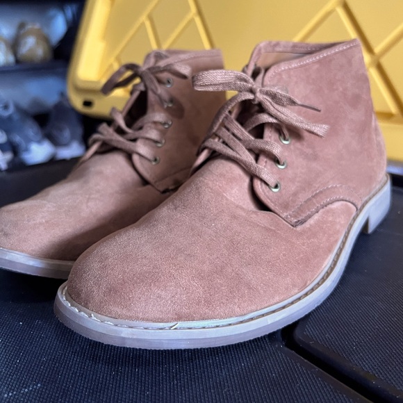 Old Navy Chukka Boots Size 9 - Picture 1 of 4